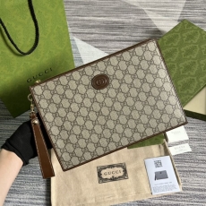 Gucci Clutch Bags